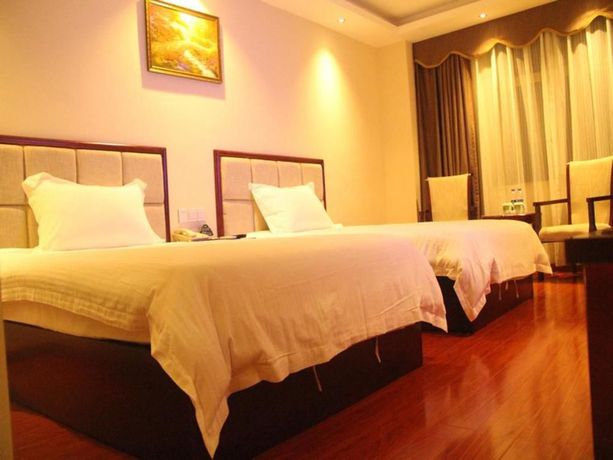 Imagen general del Hotel GreenTree Inn Guangzhou Panyu Chimelong Paradise Business Hotel. Foto 1