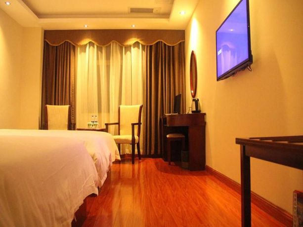 Imagen de la habitación del Hotel GreenTree Inn Guangzhou Panyu Chimelong Paradise Business Hotel. Foto 6