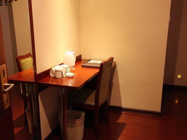 Imagen de la habitación del Hotel GreenTree Inn Guiyang Court Street West Zhongshan Road Subway Station Business Hotel. Foto 5