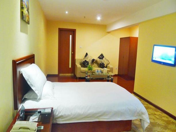 Imagen de la habitación del Hotel GreenTree Inn Guiyang Court Street West Zhongshan Road Subway Station Business Hotel. Foto 11