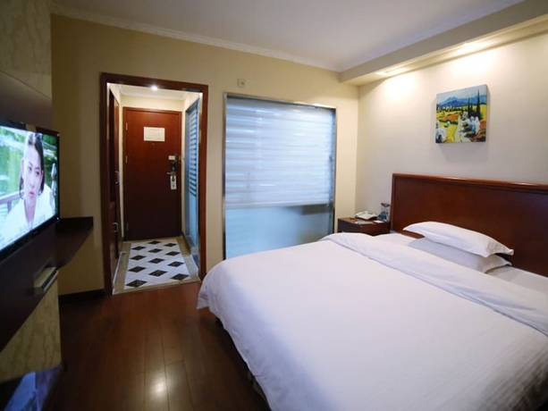 Imagen de la habitación del Hotel GreenTree Inn Huaian Chuzhou Avenue Zhou Enlai Memorial Hall. Foto 9
