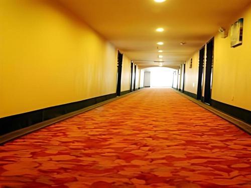 Imagen general del Hotel GreenTree Inn Huaian Lianshui Jindi International Garden Business. Foto 3