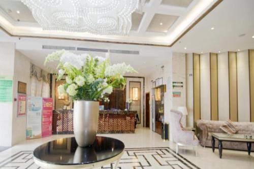 Imagen general del Hotel GreenTree Inn Huanggang Hong An Wal-Mart Plaza Business. Foto 4