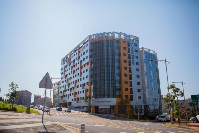 Imagen general del Hotel GreenTree Inn Jeju Seogwipo Express Hotel. Foto 3