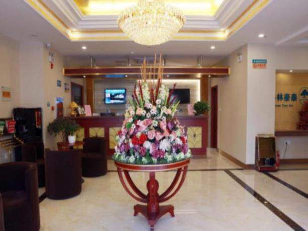 Imagen de los interiores del Hotel GreenTree Inn JiangSu SuQian YiWu Business Center. Foto 16