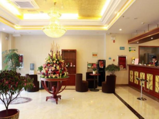 Imagen de los interiores del Hotel GreenTree Inn JiangSu SuQian YiWu Business Center. Foto 17