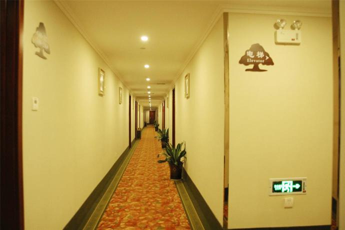 Imagen de la habitación del Hotel GreenTree Inn JiangSu SuQian YiWu Business Center. Foto 12