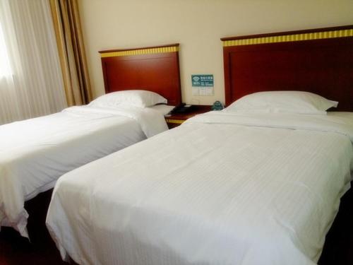 Imagen general del Hotel GreenTree Inn Jiangsu Yangzhou West Passenger Station Baixiang Road Express Hotel. Foto 1