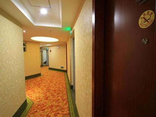 Imagen general del Hotel GreenTree Inn Jieyang North Linjiang Road Express. Foto 11