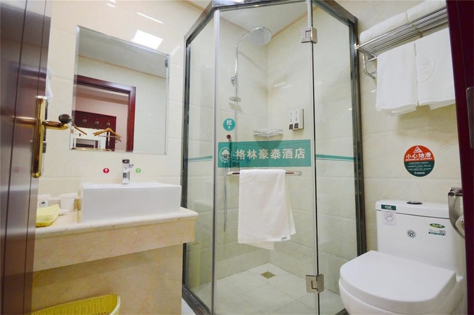 Imagen de la habitación del Hotel GreenTree Inn NanNing LangDong Hotel. Foto 6