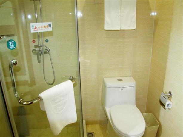 Imagen de la habitación del Hotel GreenTree Inn New International Exhibition Center. Foto 7