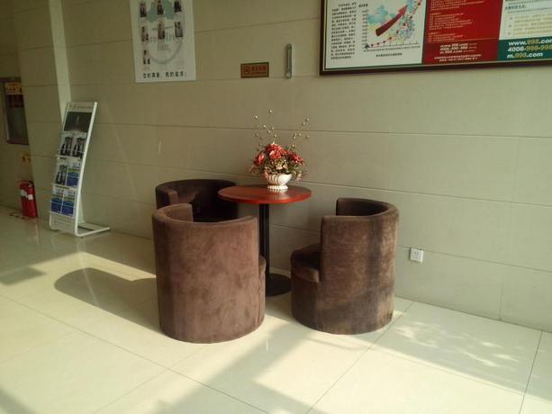 Imagen de los interiores del Hotel GreenTree Inn Shandong Weihai Gangkou Express Hotel. Foto 12
