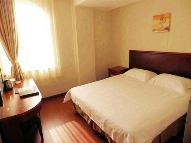 Imagen de la habitación del Hotel GreenTree Inn Shandong Weihai Gangkou Express Hotel. Foto 4