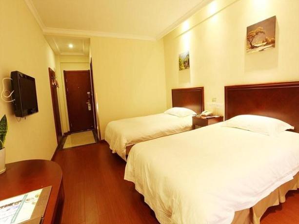 Imagen de la habitación del Hotel GreenTree Inn Shandong Weihai Gangkou Express Hotel. Foto 10