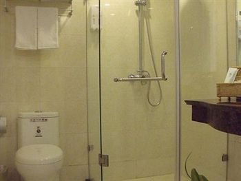 Imagen general del Hotel GreenTree Inn Shanghai Dongming Road Subway Statio. Foto 3