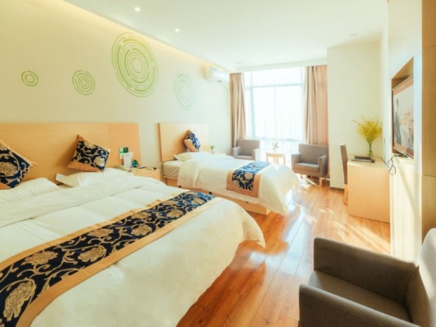 Imagen de la habitación del Hotel GreenTree Inn Shanghai Fengxian District Nanqiaoxincheng Metro Station Express. Foto 13