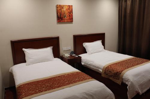 Imagen general del Hotel GreenTree Inn Shanghai Hongqiao International Airport Songhong Road Express Hotel. Foto 2