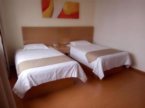 Imagen general del Hotel GreenTree Inn Shangrao Qianshan hekou old town Xinjiang longting shell hotel. Foto 13