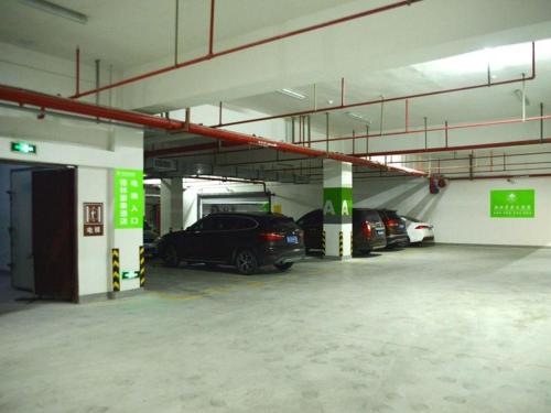 Imagen general del Hotel GreenTree Inn Suzhou Changshu Huanghe Road Linli Center Express. Foto 13