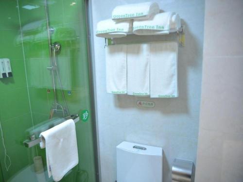 Imagen general del Hotel GreenTree Inn Suzhou Changshu Huanghe Road Linli Center Express. Foto 16