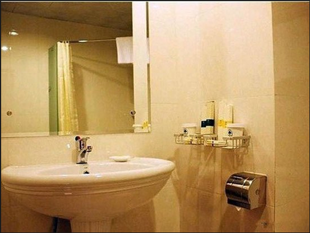 Imagen de la habitación del Hotel GreenTree Inn Suzhou Railway Station Business. Foto 6