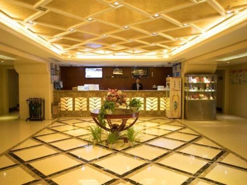 Imagen general del Hotel GreenTree Inn Suzhou Railway Station North Square Haobainian Wedding Dress City Express. Foto 2