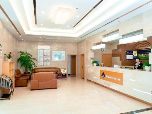 Imagen general del Hotel GreenTree Inn Suzhou Zhangjiagang Tangshi Town Yangzi Road Express. Foto 2