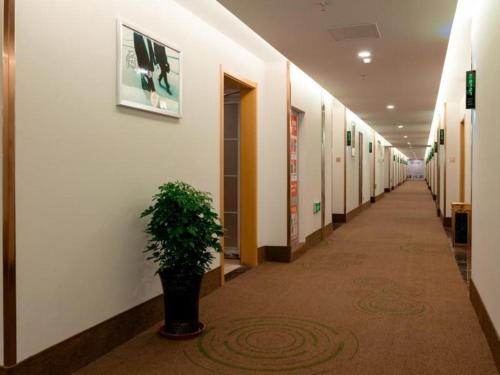 Imagen general del Hotel GreenTree Inn Suzhou Zhangjiagang Tangshi Town Yangzi Road Express. Foto 12