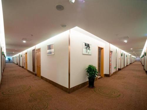 Imagen general del Hotel GreenTree Inn Suzhou Zhangjiagang Tangshi Town Yangzi Road Express. Foto 13