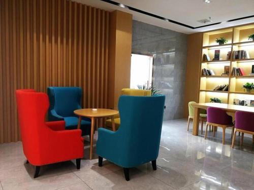 Imagen general del Hotel GreenTree Inn Tongling City ZonGYAng County Qishan Road People's Hospital. Foto 4