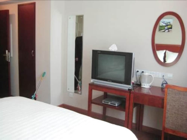 Imagen de la habitación del Hotel GreenTree Inn Wuhan Wuchang Railway Station East Square Business. Foto 11