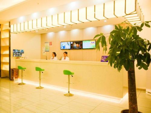 Imagen general del Hotel GreenTree Inn Xuzhou Yunlong District Lvdi Business City Shell. Foto 3