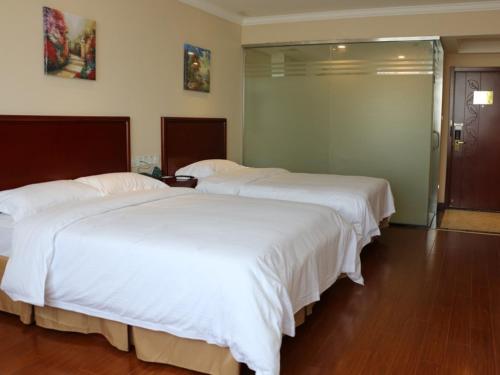 Imagen general del Hotel GreenTree Inn YangZhou Slender West Lake WenChang Attic Express Hotel. Foto 4