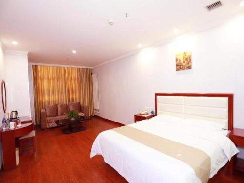 Imagen general del Hotel GreenTree Inn Yinchuan Pedestrian Street East Liqun Street Express. Foto 2