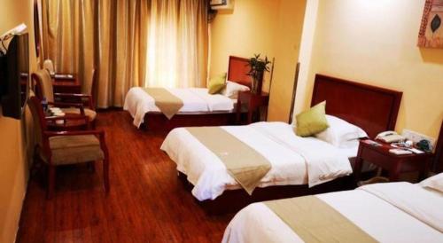 Imagen general del Hotel GreenTree Inn Yixing Zhangzhu Express. Foto 4