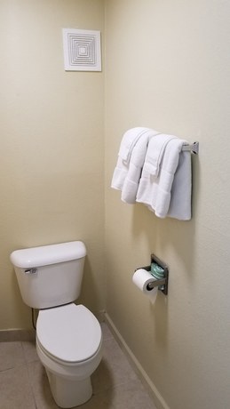 Imagen de la habitación del Hotel Greenfield Inn. Foto 6