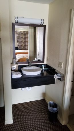 Imagen de la habitación del Hotel Greenfield Inn. Foto 7