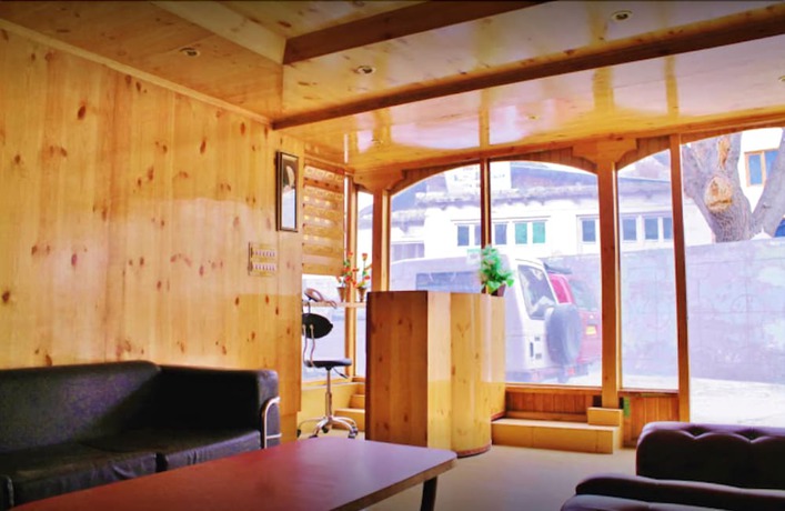 Imagen de los interiores del Hotel Greenland Kargil. Foto 13