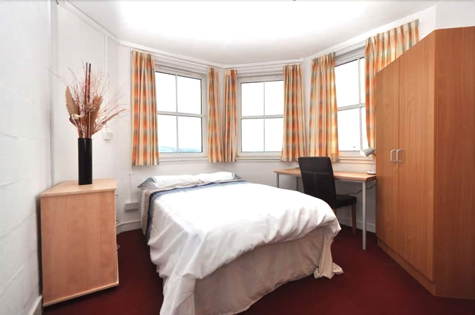 Imagen de la habitación del Hotel Greenock Hall?s Waterfront Complex. Foto 3