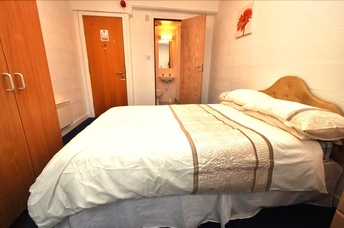 Imagen de la habitación del Hotel Greenock Hall?s Waterfront Complex. Foto 4