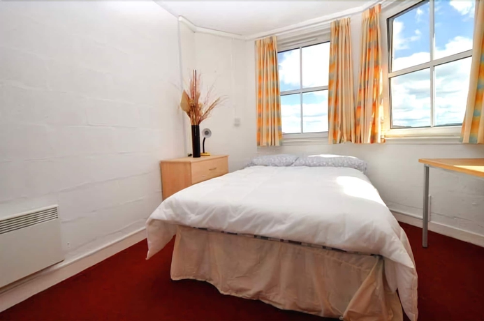 Imagen de la habitación del Hotel Greenock Hall?s Waterfront Complex. Foto 7