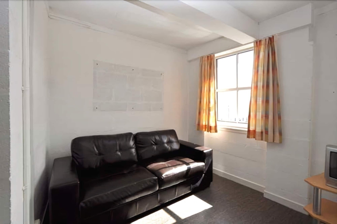 Imagen de la habitación del Hotel Greenock Hall?s Waterfront Complex. Foto 12