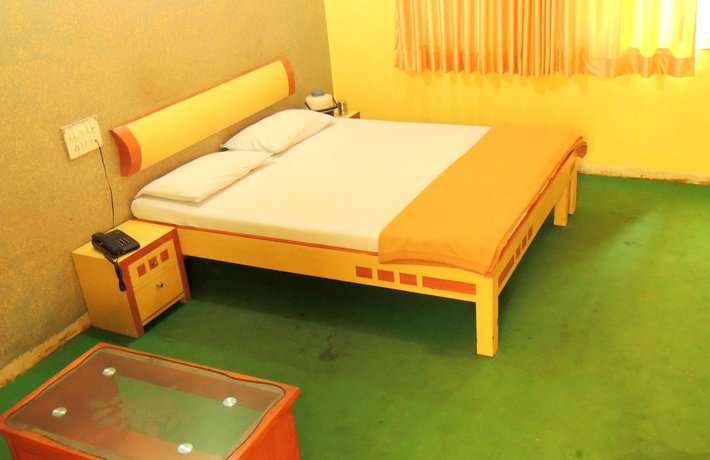 Imagen de los interiores del Hotel Greenpark. Foto 8