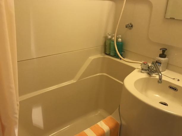 Imagen de la habitación del Hotel Greenpia Setouchi. Foto 17
