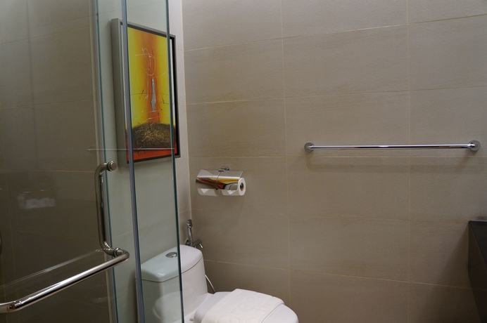 Imagen de la habitación del Hotel Greens And Suites. Foto 4