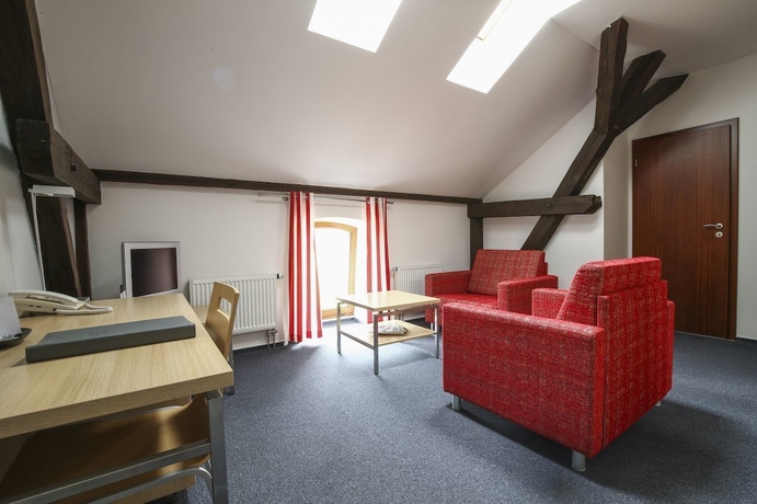 Imagen de la habitación del Hotel Greensgate Golf and Leisure Resort. Foto 6