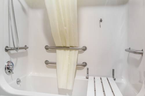 Imagen de la habitación del Hotel Greenstay Inn and Suites Courtview. Foto 2