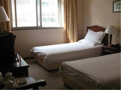 Imagen de la habitación del Hotel Greentree Alliance Beijing West Railway Station Zh. Foto 7