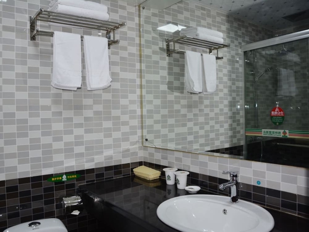 Imagen de la habitación del Hotel Greentree Alliance Ganzhou Development Zone South Huajian Road. Foto 18