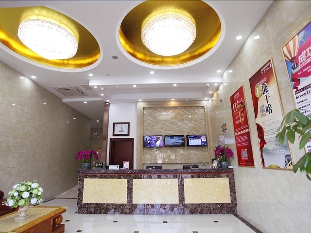 Imagen de los interiores del Hotel Greentree Alliance Jiangsu Suzhou Xiangcheng Avenue Zhongxiang. Foto 19